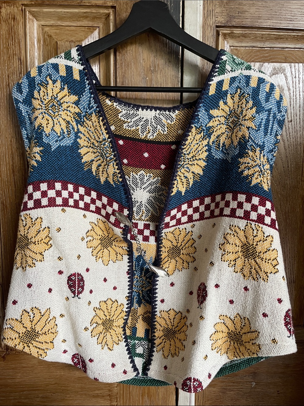 Vintage Sugar Street Weavers Knit Floral Vest
